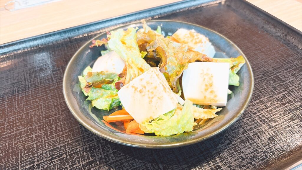 レストランの食事|サウナ&カプセルホテル ルーマプラザ