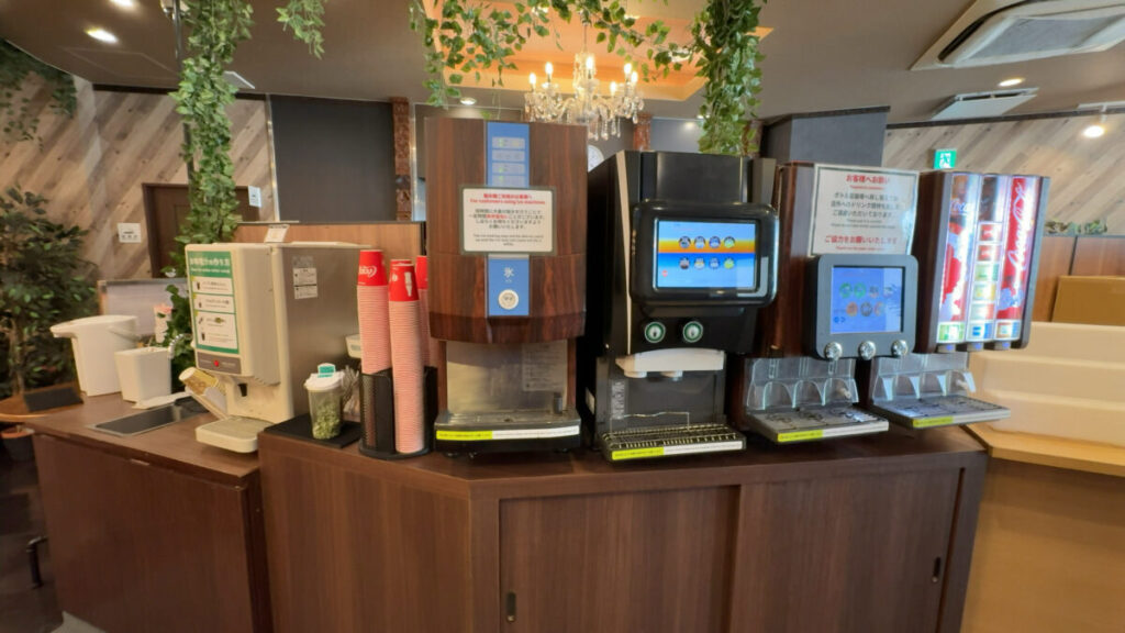 無料ドリンクバー・コーヒー・味噌汁