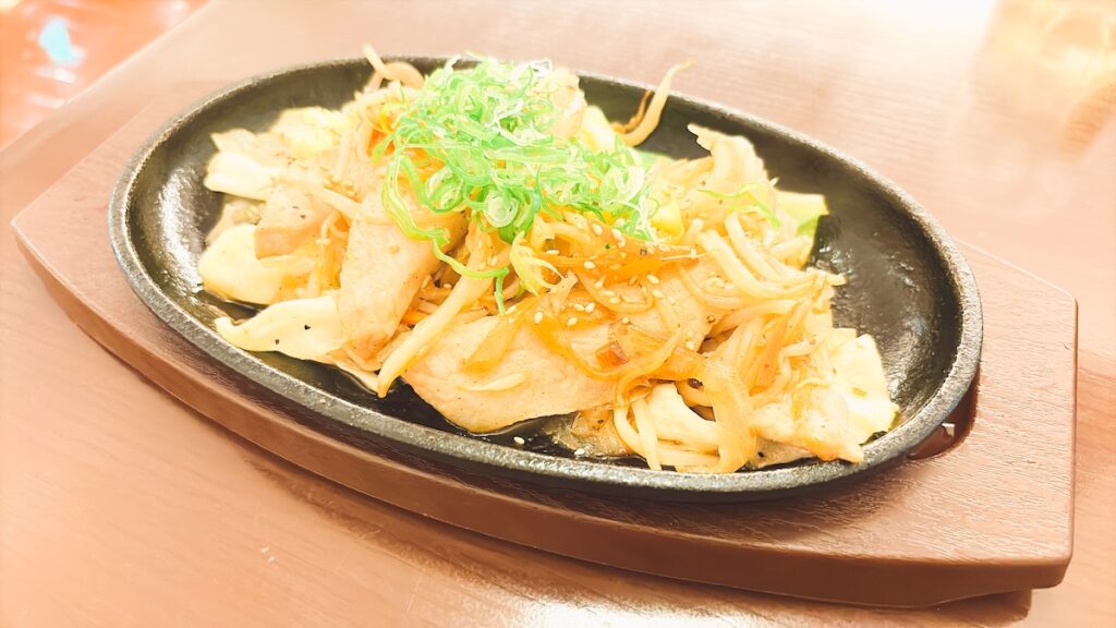 レストランの食事｜ふくろうの湯