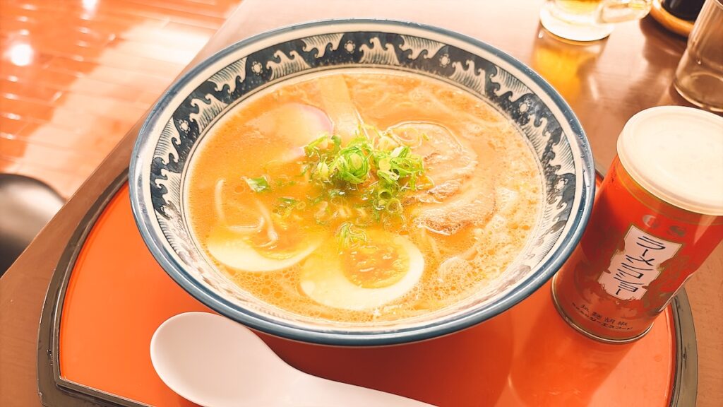 レストランの食事｜ふくろうの湯