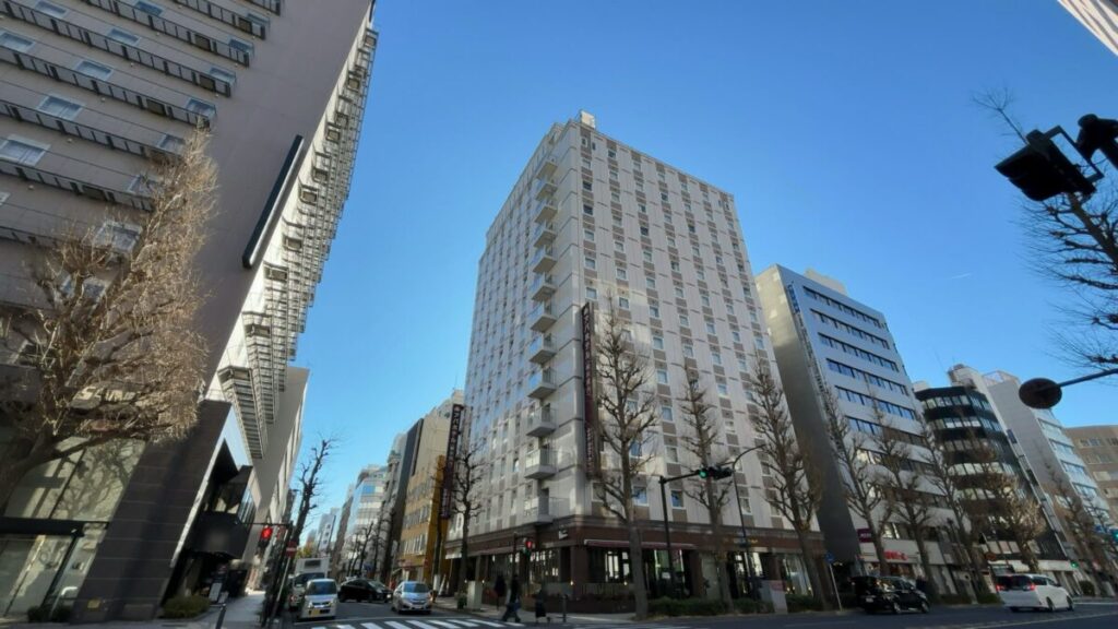 アパホテル横浜関内の外観