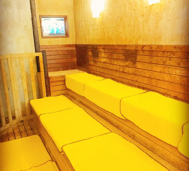 サウナ・水風呂・外気浴の雰囲気｜サウナ&カプセルミナミ学芸大店