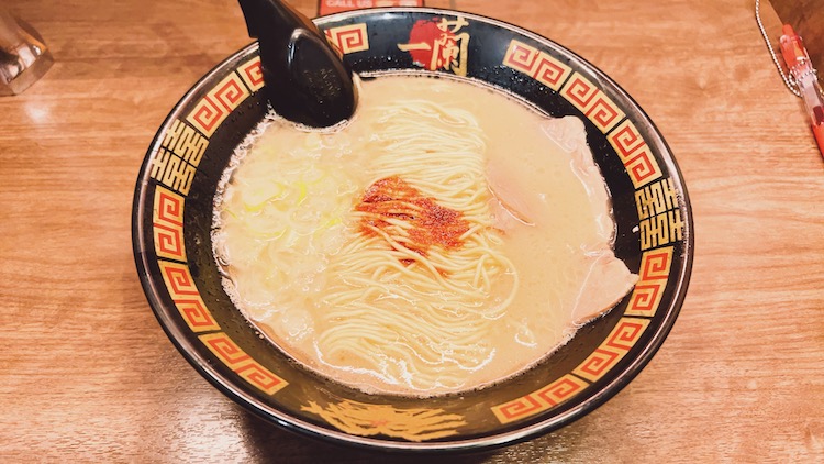 一蘭 下北沢店(場外サウナ飯):サウナ&カプセルミナミ下北沢店
