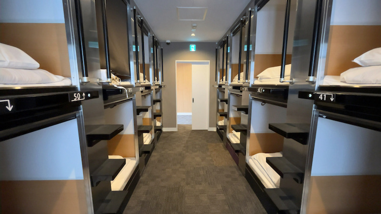 宿泊ルームの雰囲気|サウナ&スポーツジム&岩盤浴&カプセル ミナミ立川店