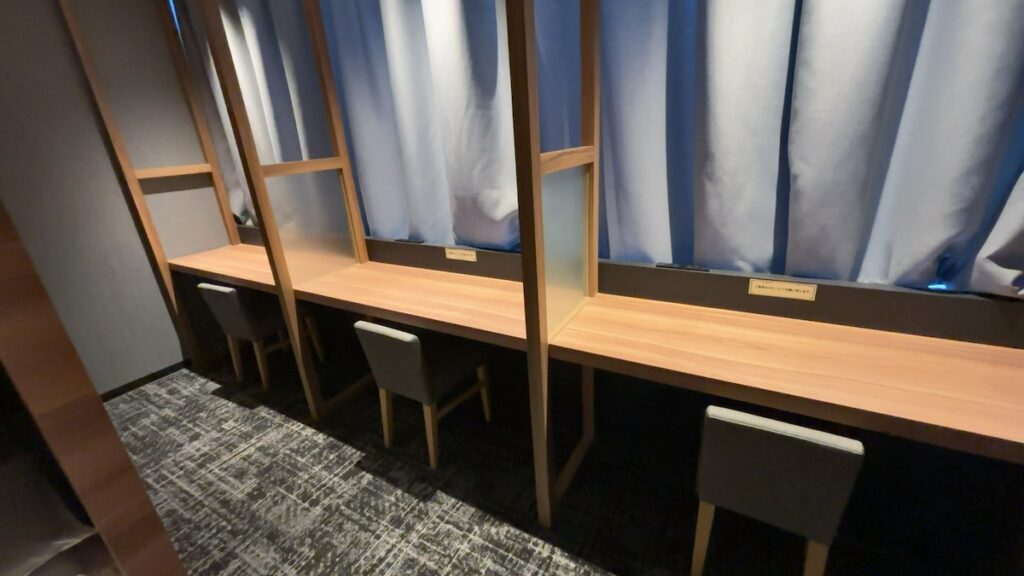 休憩エリアの雰囲気|カプセルホテル大東洋