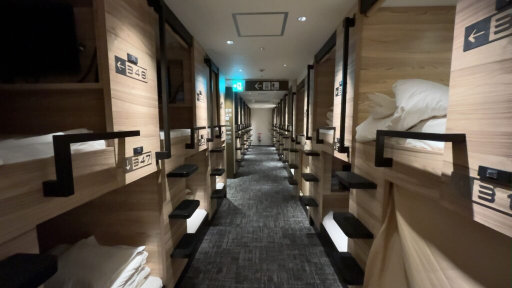 カプセルルーム(スタンダード)|カプセルホテル大東洋