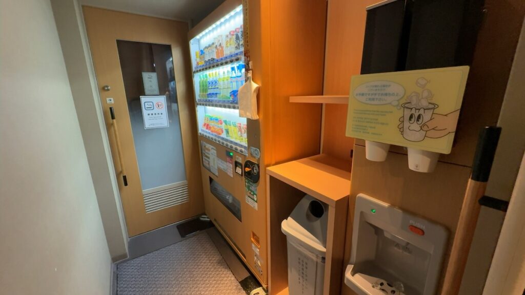 自動販売機・製氷機（5階）｜花風の湯 御宿 野乃 なんば