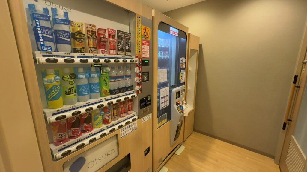 自動販売機（2階）｜花風の湯 御宿 野乃 なんば