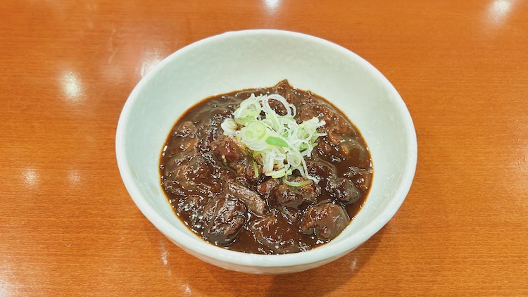 牛すじどて煮|サウナ&カプセル フジのレストラン