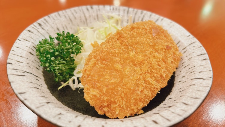 カニクリーム|サウナ&カプセル フジのレストラン
