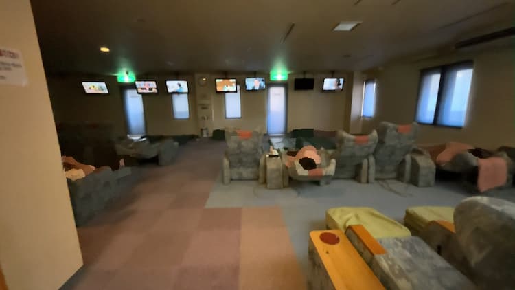 休憩エリアの雰囲気｜グランドサウナ心斎橋