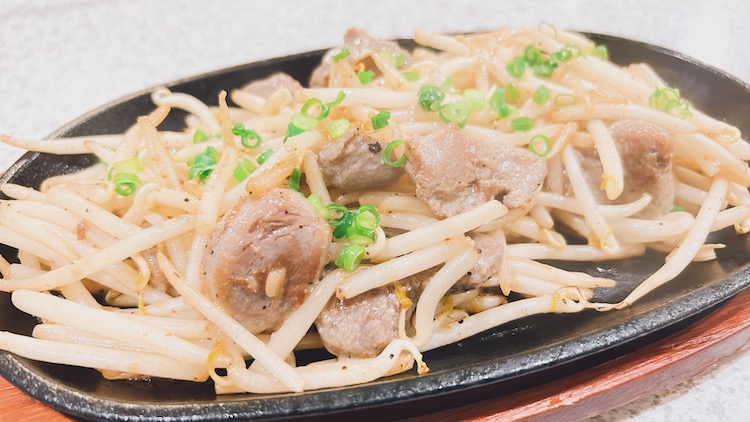あご肉鉄板焼｜グリーンランド小倉店のレストラン