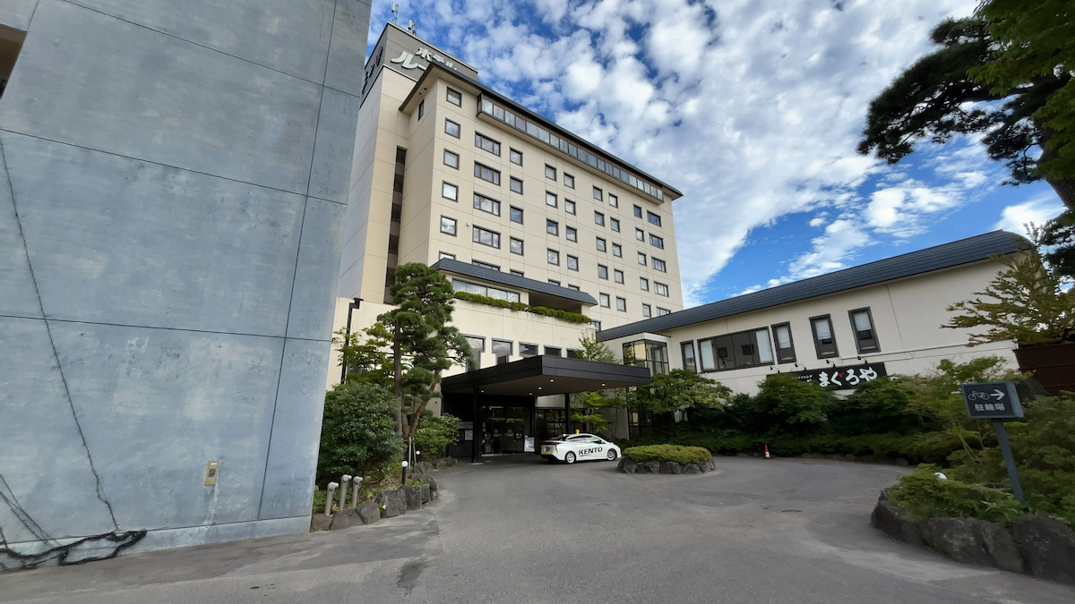 ルートイングランティア秋田SPA RESORT（スーパー健康ランド 華の湯）の外観