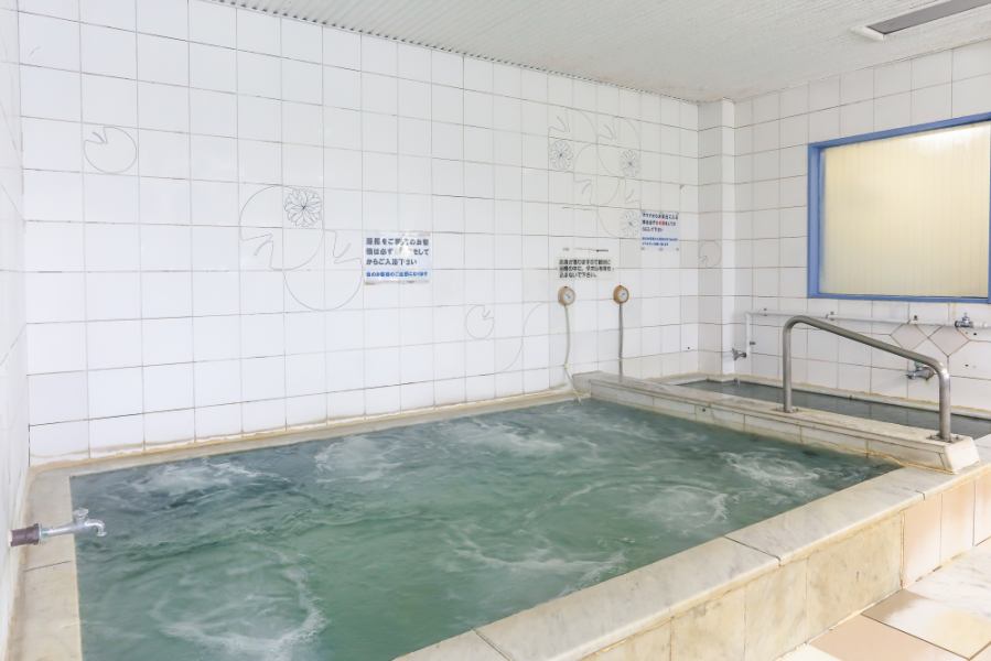 サウナ・水風呂・外気浴の雰囲気｜ホテルヒルトップ