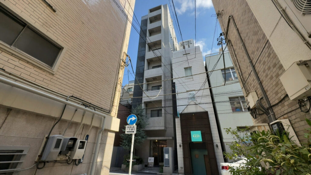 ホテルプラスホステル東京浅草1の外観