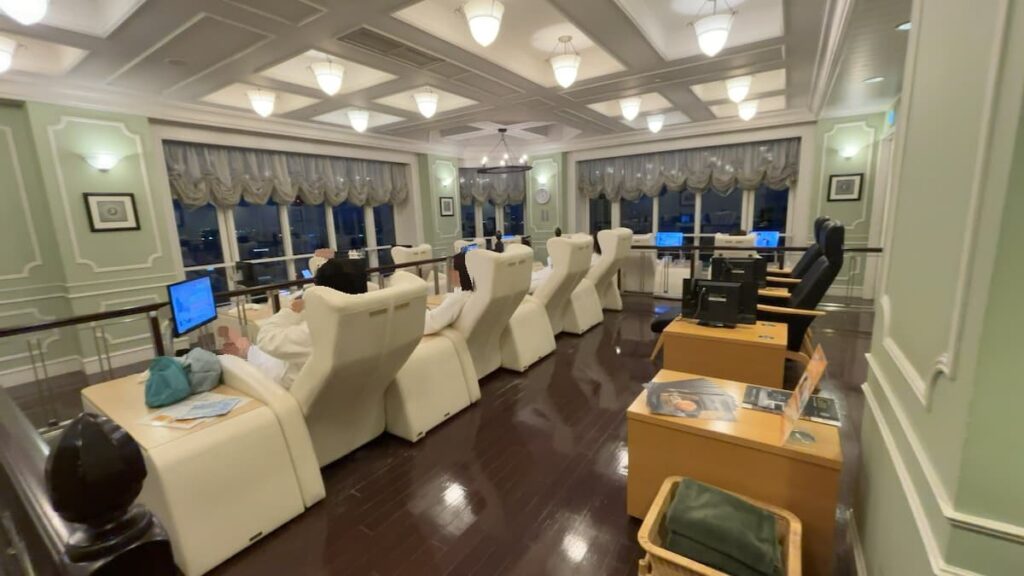 休憩エリアの雰囲気|ホテルモントレ仙台