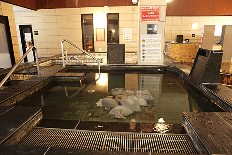 サウナ・水風呂・外気浴の雰囲気：郡山湯処 まねきの湯
