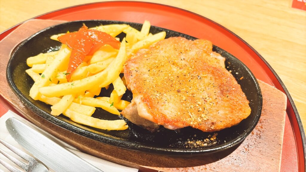 レストランの食事|なにわ健康ランド 湯〜トピア