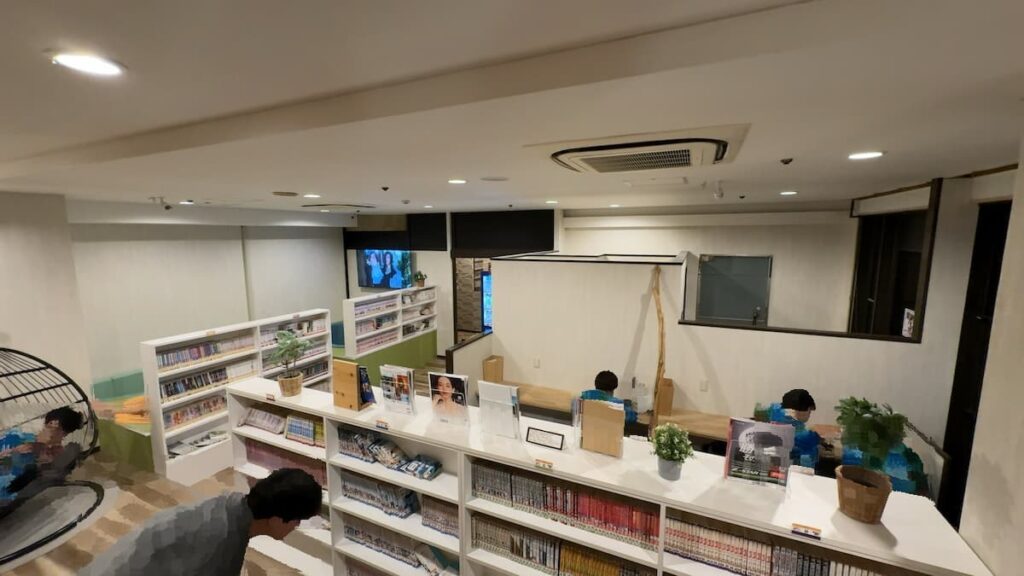 休憩エリアの雰囲気|なにわ健康ランド 湯〜トピア