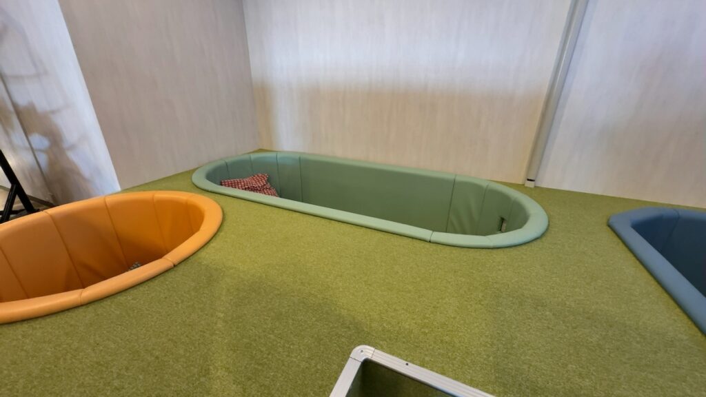 休憩エリアの雰囲気|なにわ健康ランド 湯〜トピア