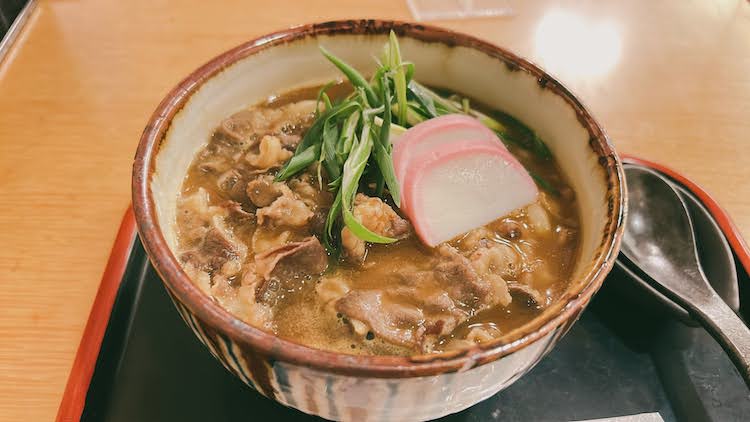 プラザカレーうどん|ニュージャパン梅田店のレストラン