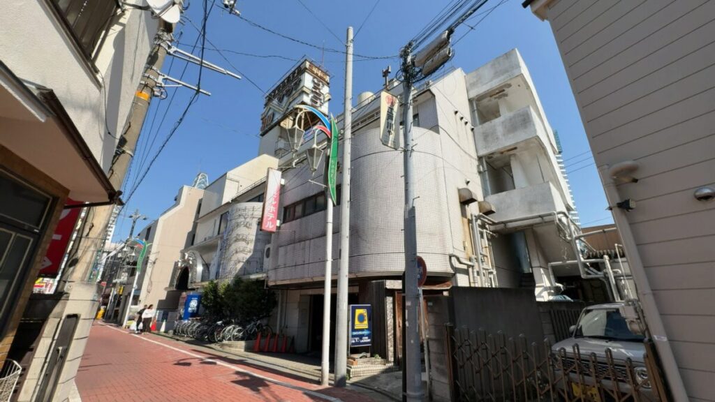 サウナ&カプセルホテルニュー小岩310の外観