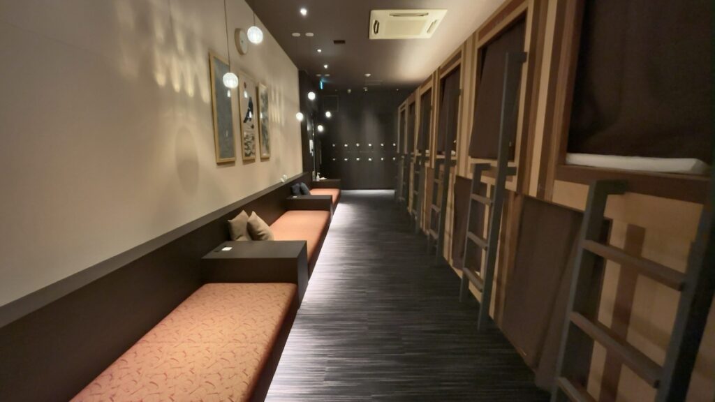 休憩エリアの雰囲気|おふろcafé湯守座