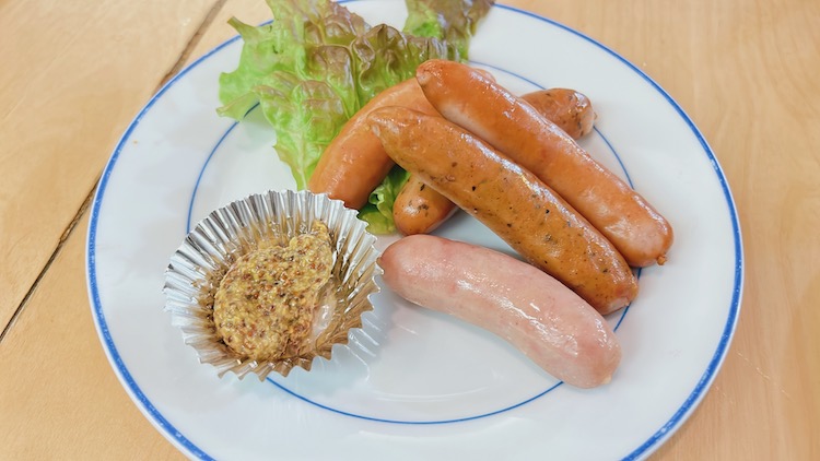 ウインナー盛合せ|カプセルイン蒲田のレストラン