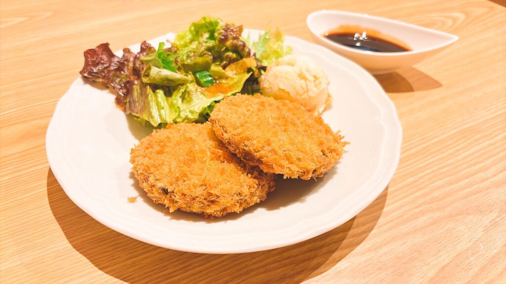 レストランの食事|サウナ&カプセルホテル ルーマプラザ