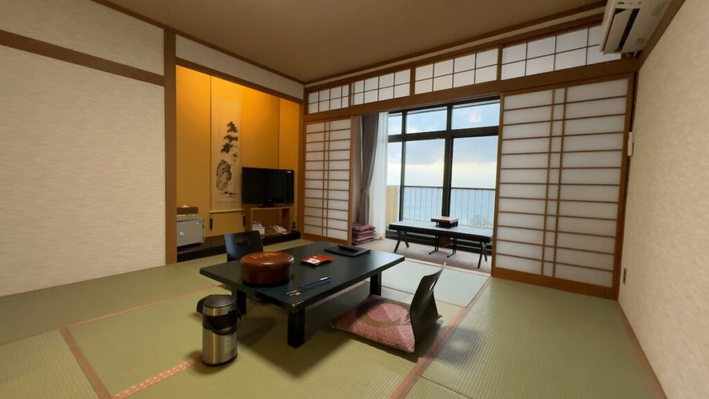 客室の雰囲気（和室6畳）｜越前温泉 平成