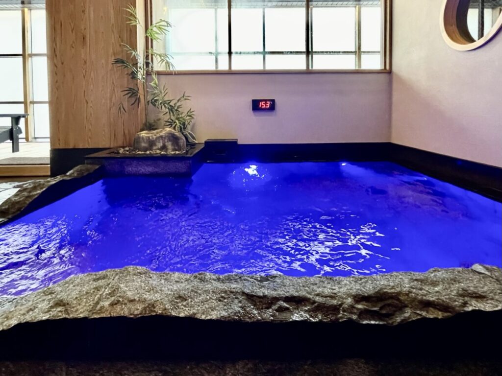 サウナ・水風呂・外気浴の雰囲気｜かぷせる旅篭赤坂（SPA:BLIC赤坂湯屋）