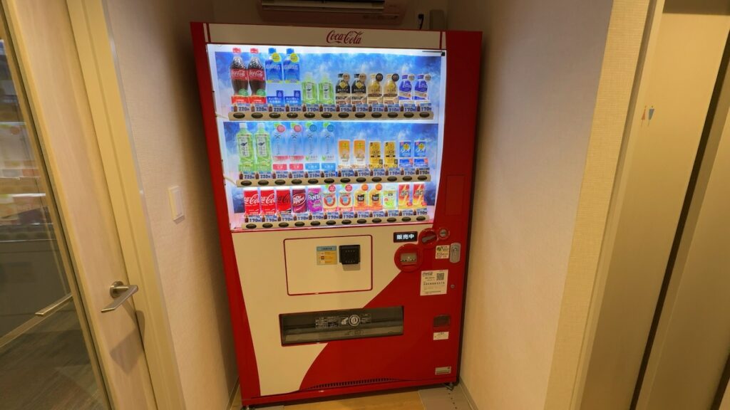 自動販売機|SPAWORLD HOTEL&RESORT