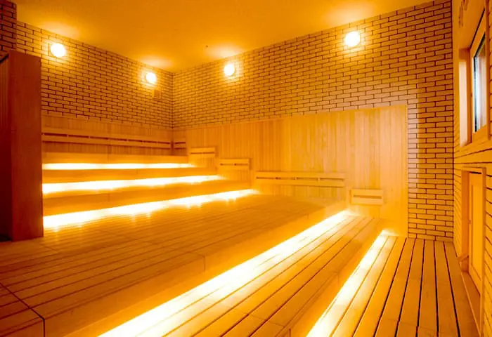 ロウリュウサウナの雰囲気：SPA&HOTEL水春 松井山手