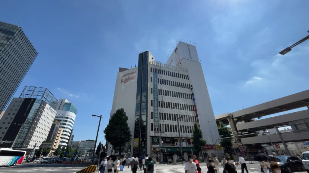 ウェルビー名駅の外観