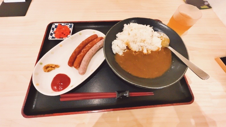 カレーライス&3種のソーセージ|ウェルビー名駅のレストラン