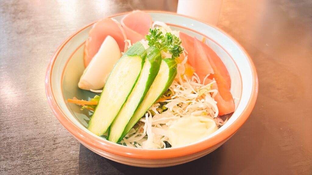 レストランの食事｜サウナ&カプセルホテル ウェルビー栄