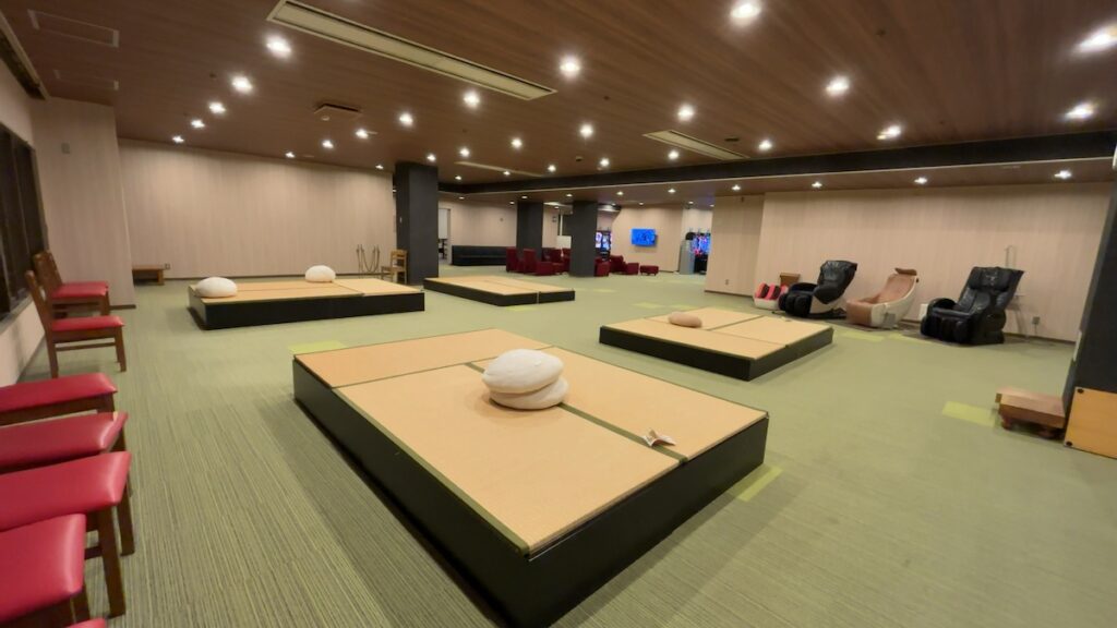 館内の雰囲気|八尾グランドホテル